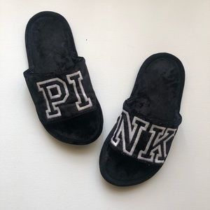 PINK Victoria's Secret Shoes - PINK Slippers! PINK Victoria's Secret Shoes - PINK Slippers!